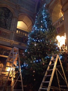 Its looking a lot like Christmas at Highclere Castle